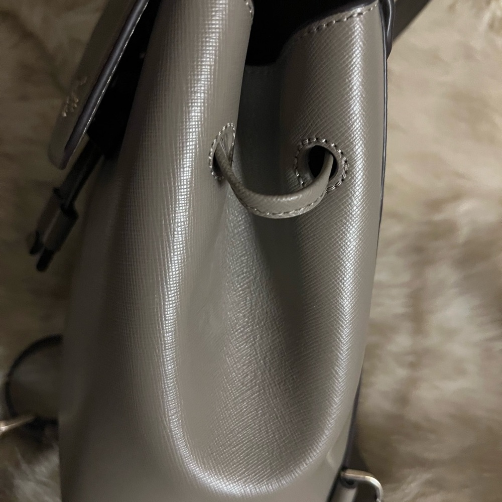 ⭐️NWOT⭐️Kate Spade Taupe Leather Backpack ~ Med - Picture 11 of 14